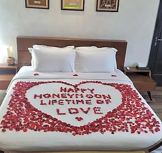 Casa Nusa Dua - 2 Bedroom Private Pool *